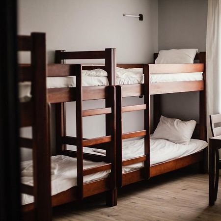 אוזהורוד Forsage Hostel מראה חיצוני תמונה