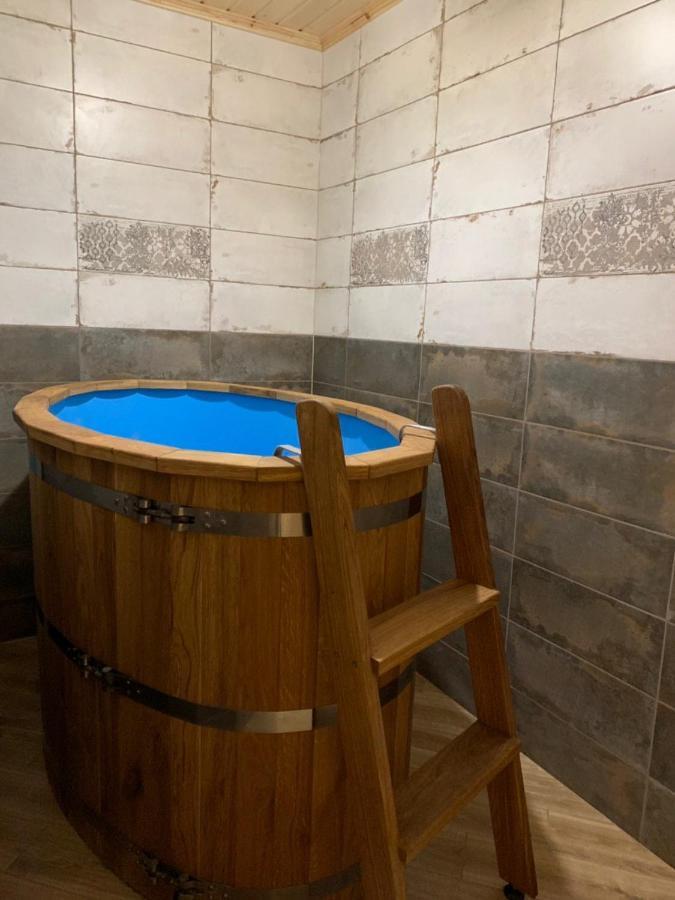אוזהורוד Forsage Hostel מראה חיצוני תמונה